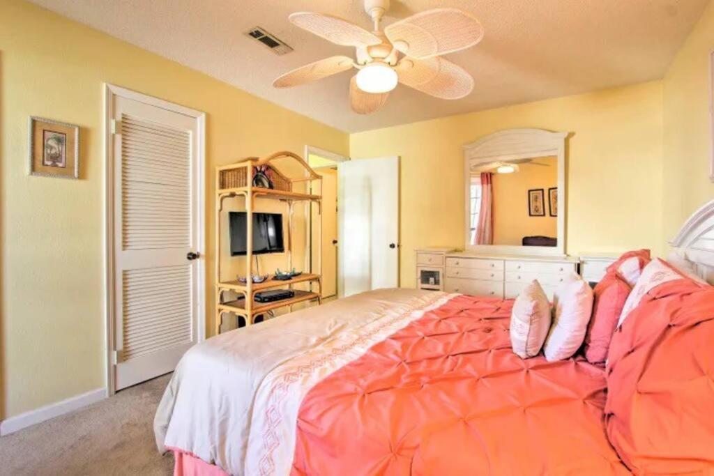 Cheerful 1-Bedroom Townhouse With Spacious Loft Panama Stadt Exterior foto