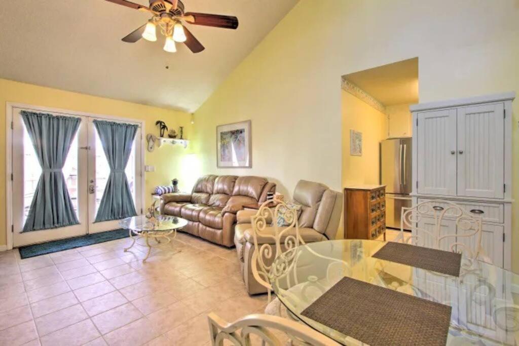 Cheerful 1-Bedroom Townhouse With Spacious Loft Panama Stadt Exterior foto